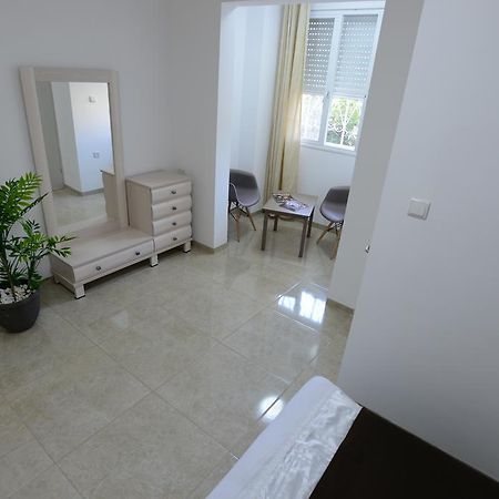 Olga Beach Apartments Haïfa Extérieur photo