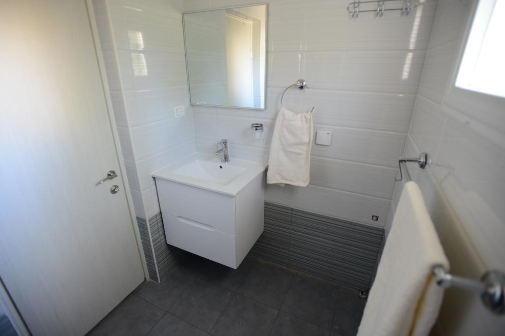 Olga Beach Apartments Haïfa Extérieur photo