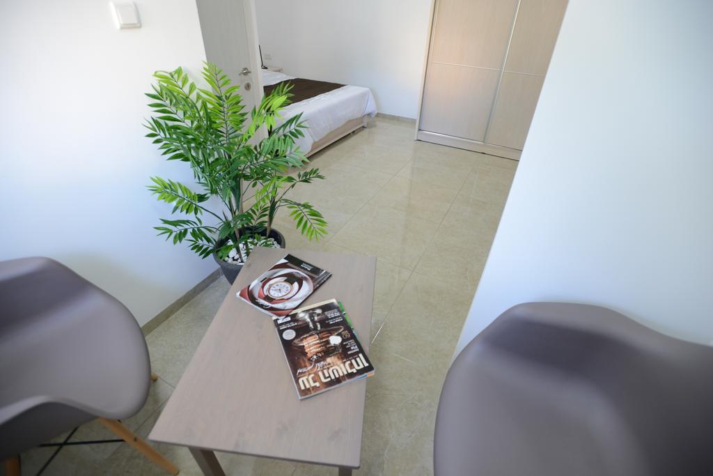 Olga Beach Apartments Haïfa Extérieur photo