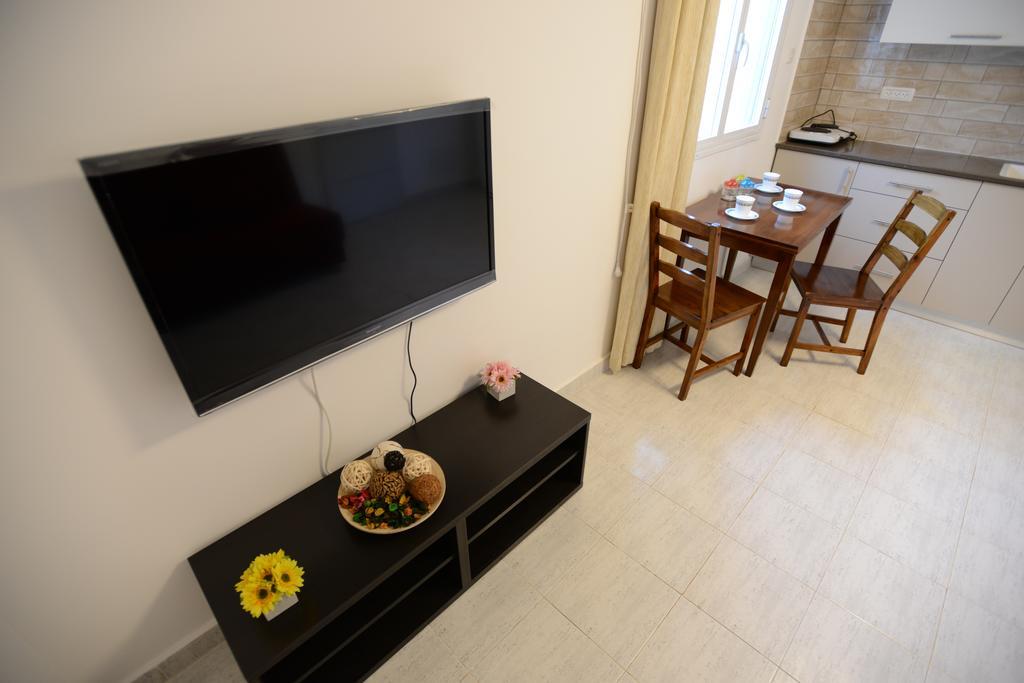 Olga Beach Apartments Haïfa Extérieur photo